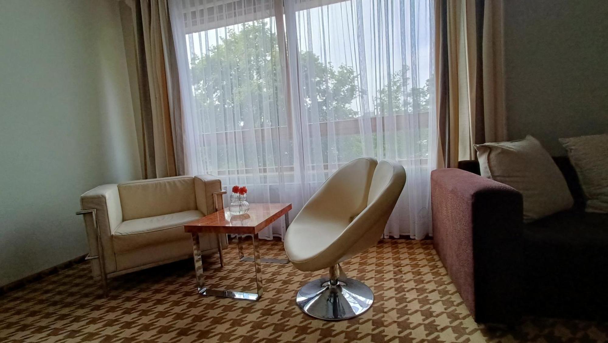 117 W 5 Gwiazdkowym Royal Tulip Sand 200 M Do Plazy Dobruk Apartamenty โควอบเซก ภายนอก รูปภาพ